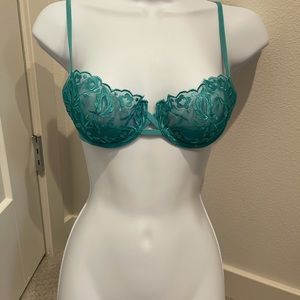 NWOT very sexy sheer lace see through bra